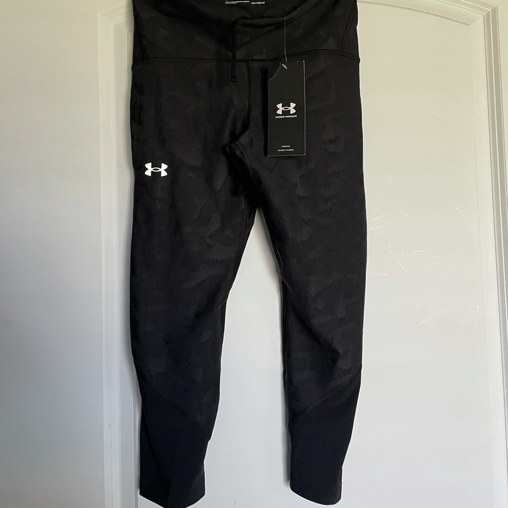 Under Amour Sizzle Crop Leggings